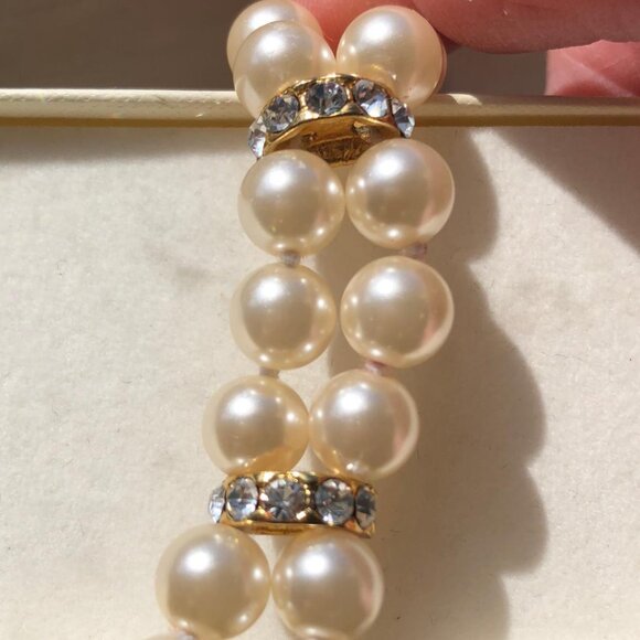 Faux Pearl (Cream) & Rhinestone bracelet, Double strand, Length: appx 7-7.5" - Picture 3 of 4